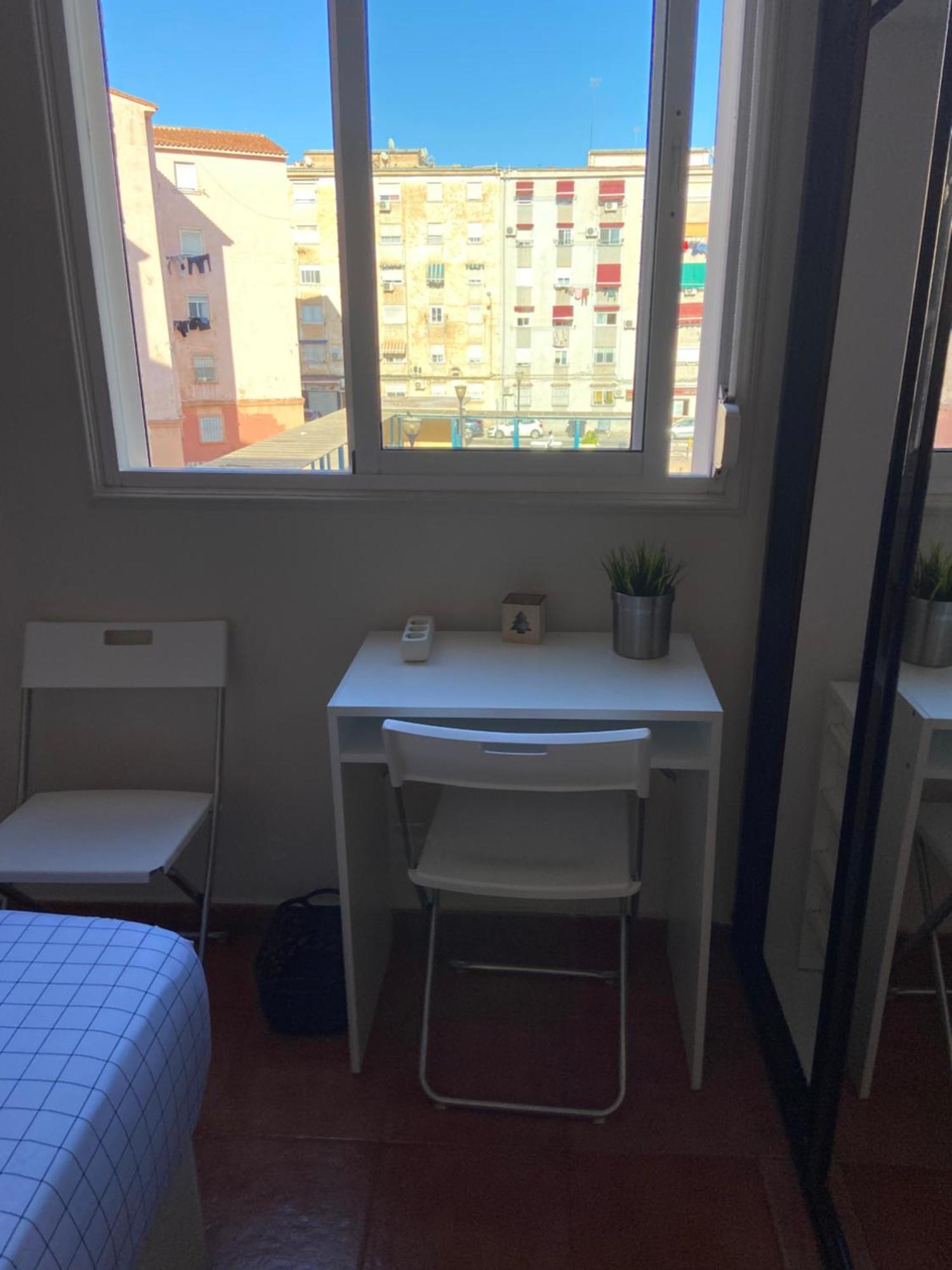 Habitacion Con Cama Matrimonial En Μάλαγα Εξωτερικό φωτογραφία